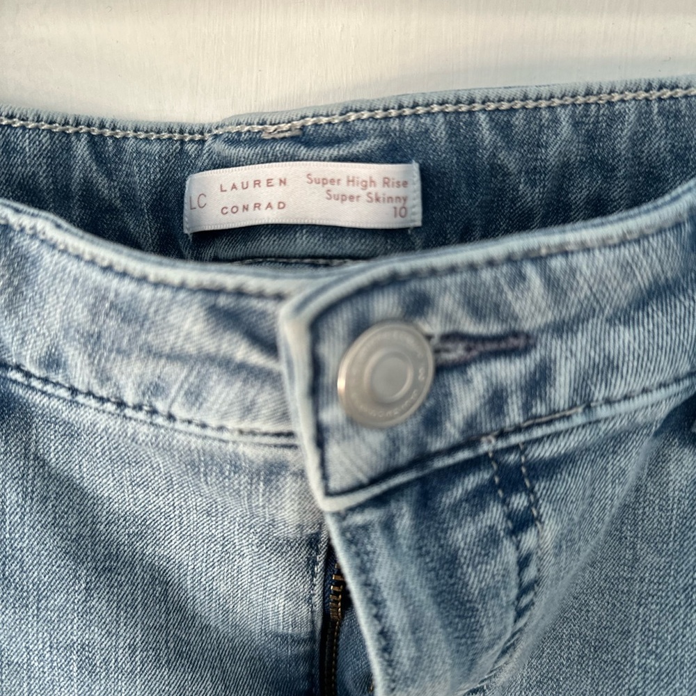Skinny jeans